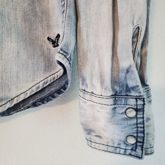 Vintage American Eagle Shirt Womens Small Denim Pearl Snap Western‎ Fade Cowgirl - Picture 4 of 9